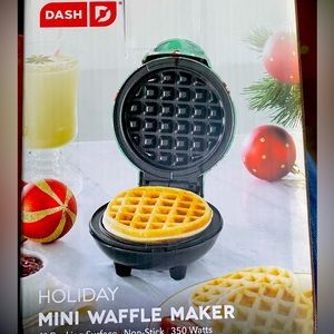 *NEVER Been Used*** Dash Holiday Waffle Maker